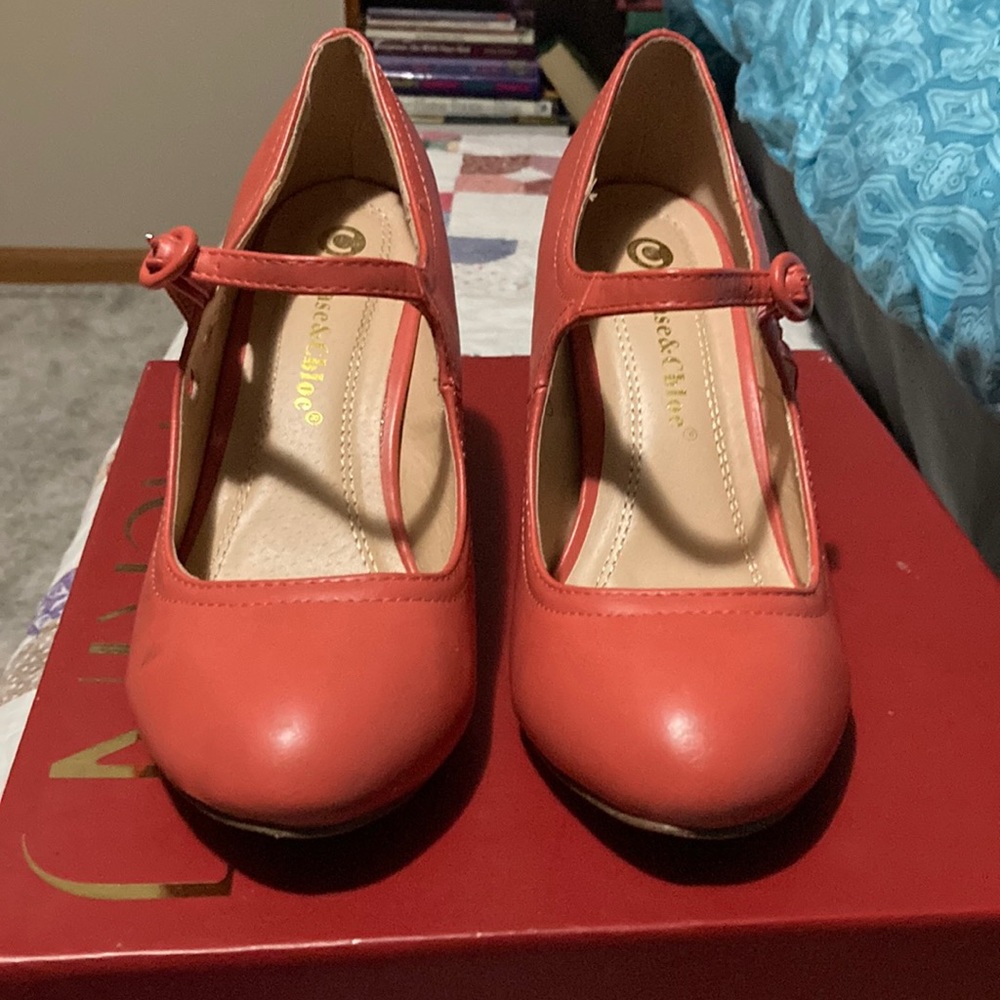 Coral heels